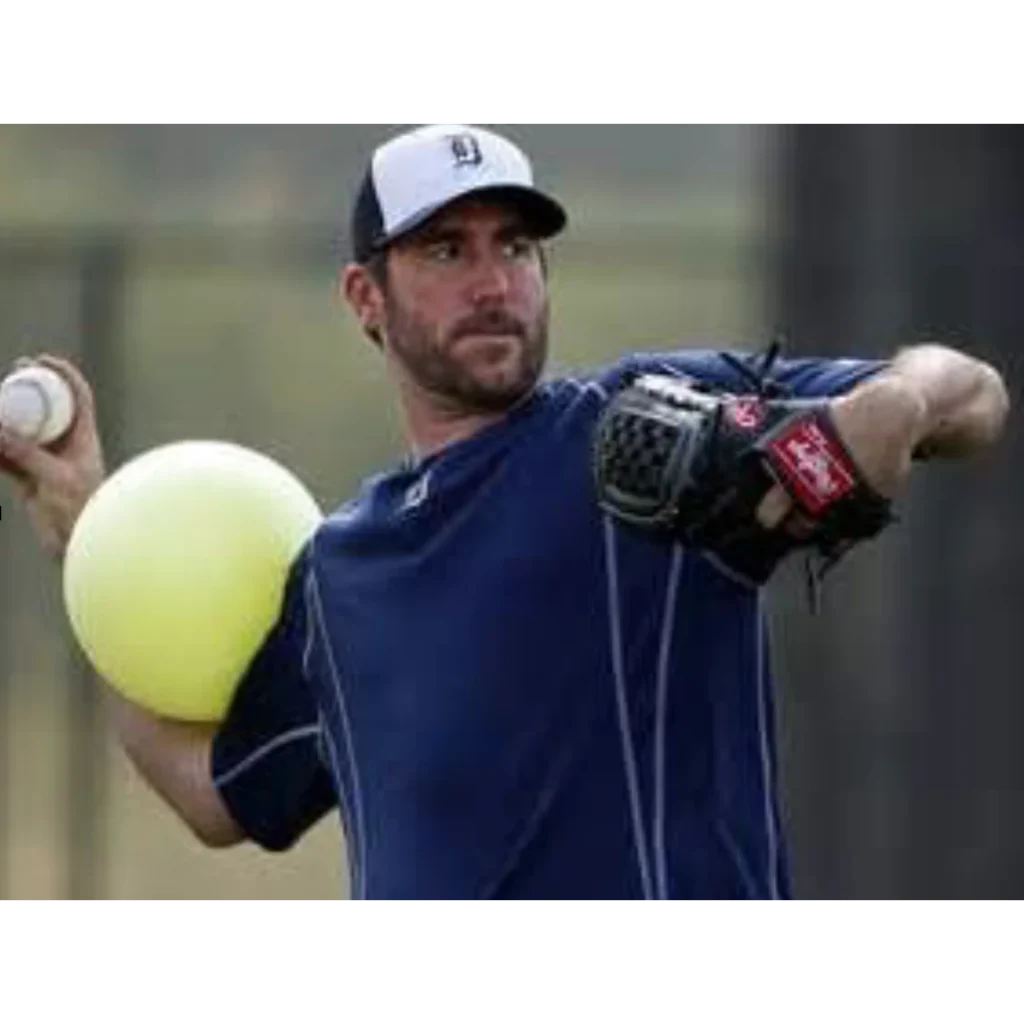 Justin Verlander trains with the TAP® Connection Ball, refining his throwing mechanics to enhance arm efficiency and reduce stress on the elbow for optimal performance.